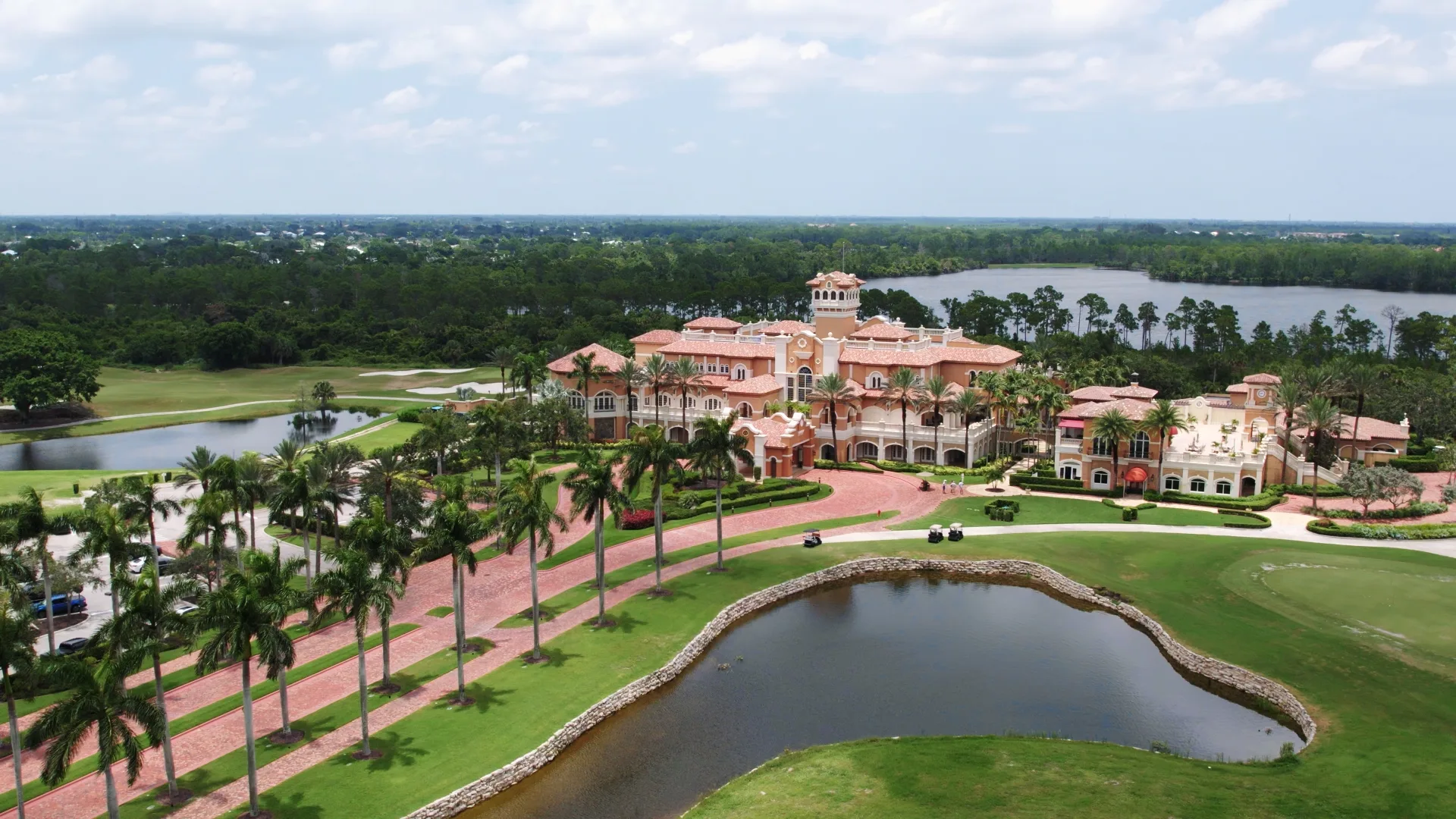 Crane Club at Tesoro wedding venue