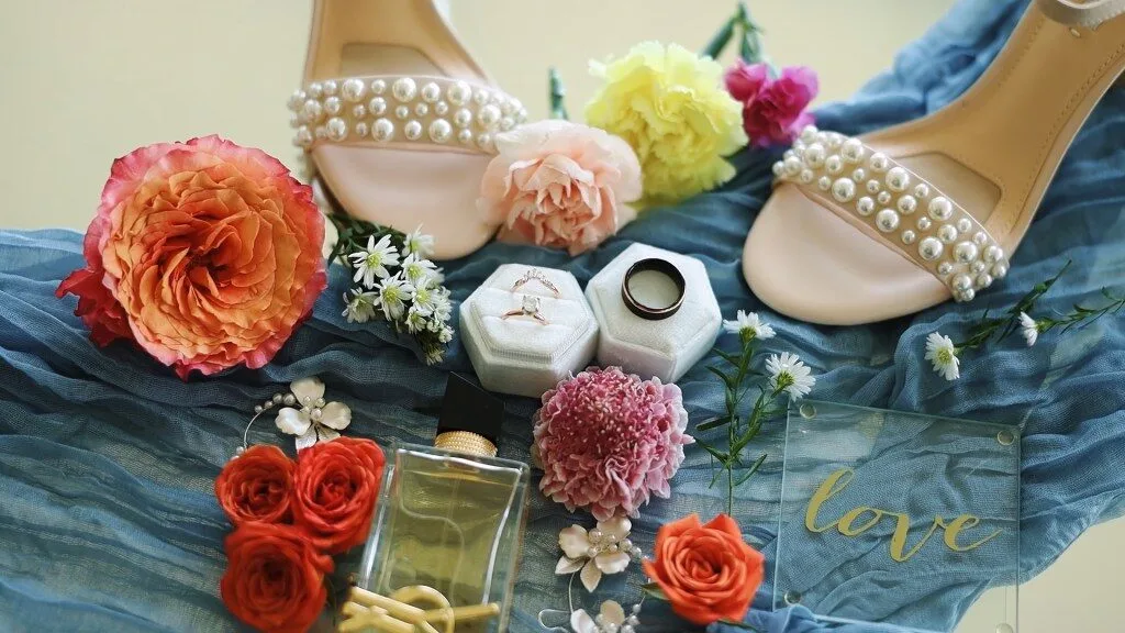 Wedding details at Scars Farm